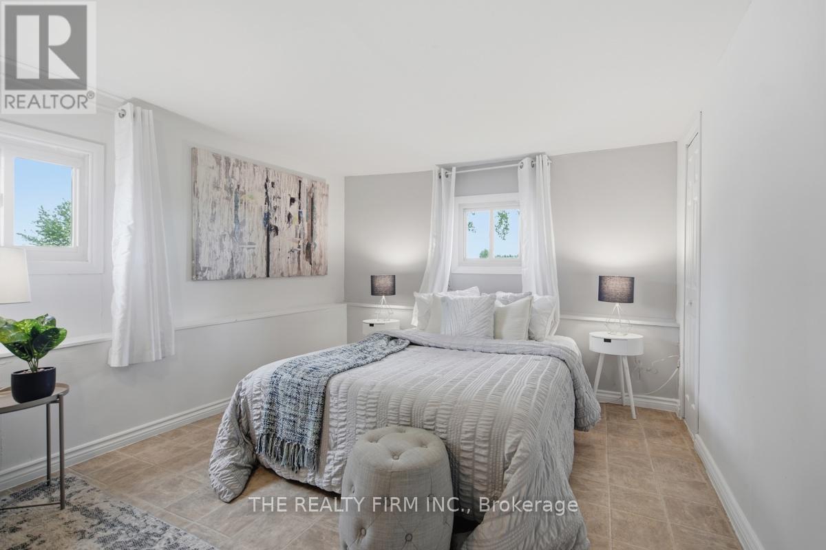23072 Old Airport Road, Southwest Middlesex, Ontario  N0L 1M0 - Photo 32 - X13176532