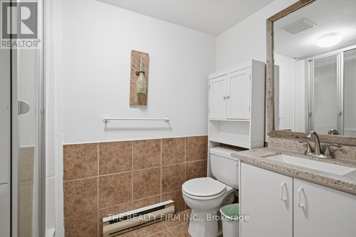 23072 Old Airport Road, Southwest Middlesex, Ontario  N0L 1M0 - Photo 33 - X13176532