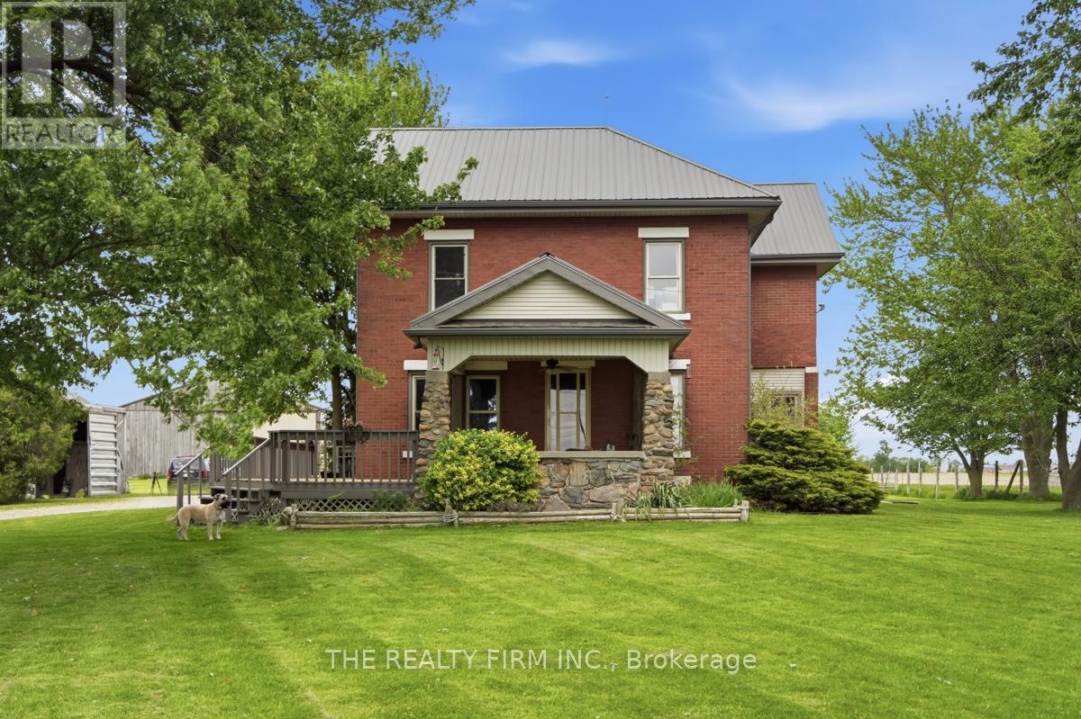 23072 Old Airport Road, Southwest Middlesex, Ontario  N0L 1M0 - Photo 4 - X13176532