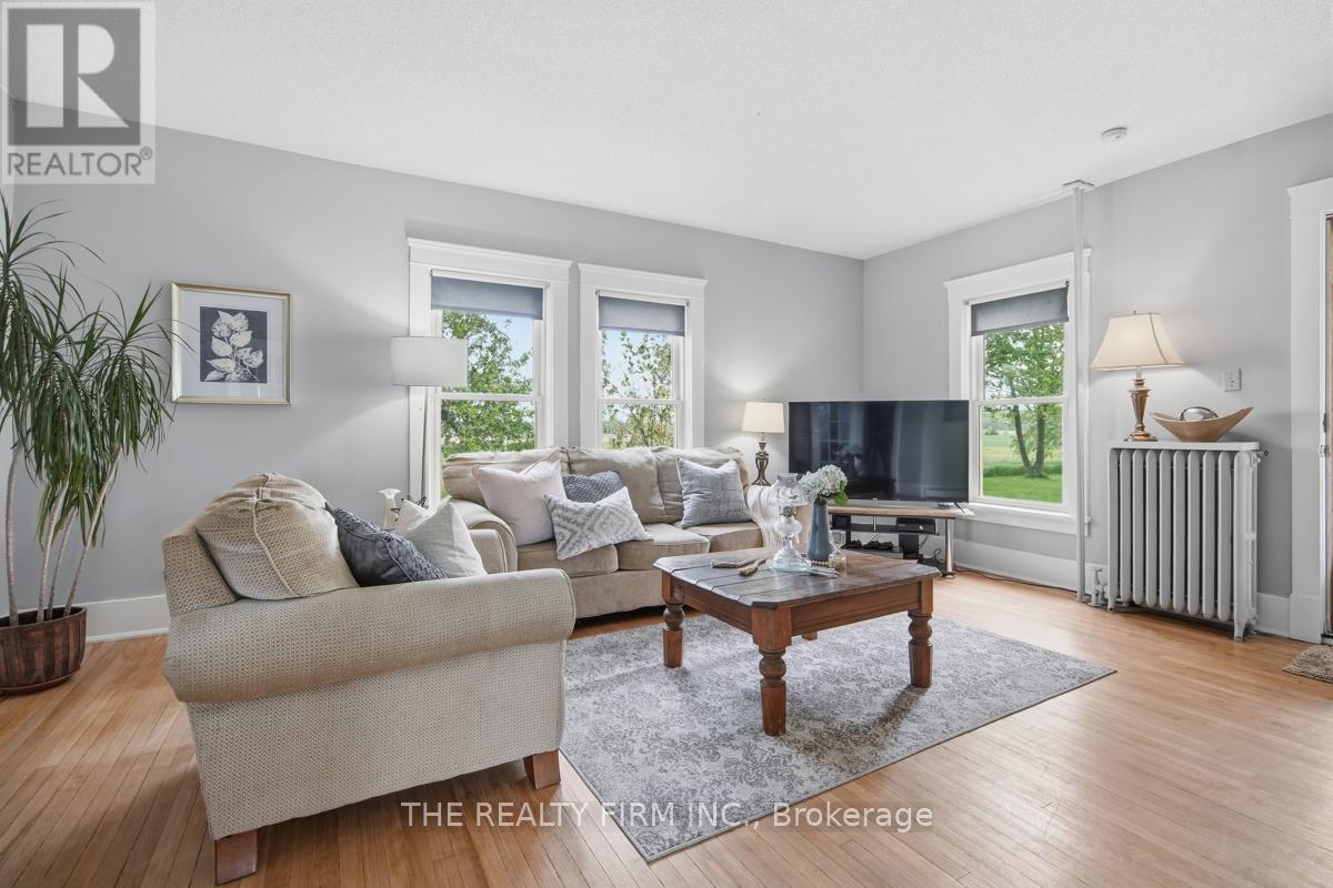 23072 Old Airport Road, Southwest Middlesex, Ontario  N0L 1M0 - Photo 9 - X13176532