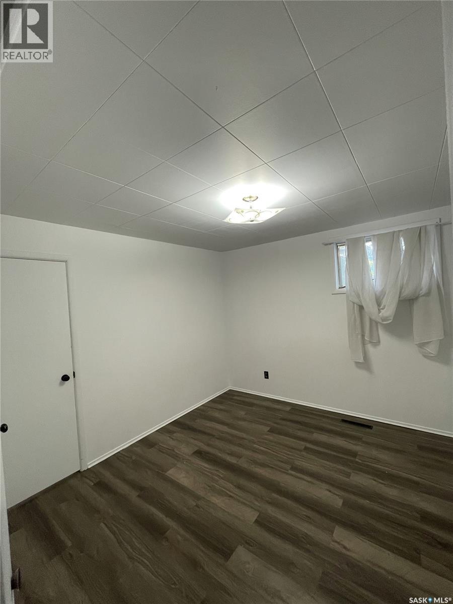 2800 1st Avenue E, Prince Albert, Saskatchewan  S6V 2C8 - Photo 9 - SK036977