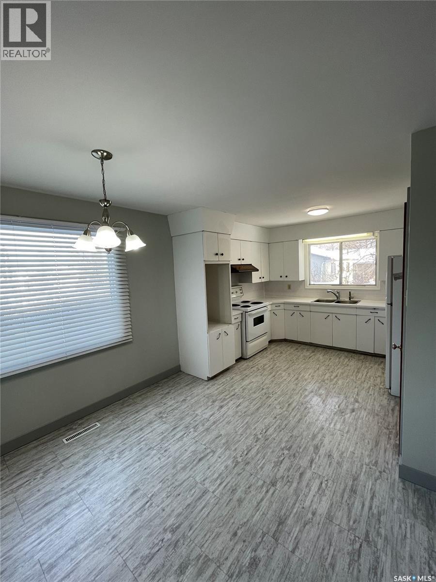 2800 1st Avenue E, Prince Albert, Saskatchewan  S6V 2C8 - Photo 5 - SK036977