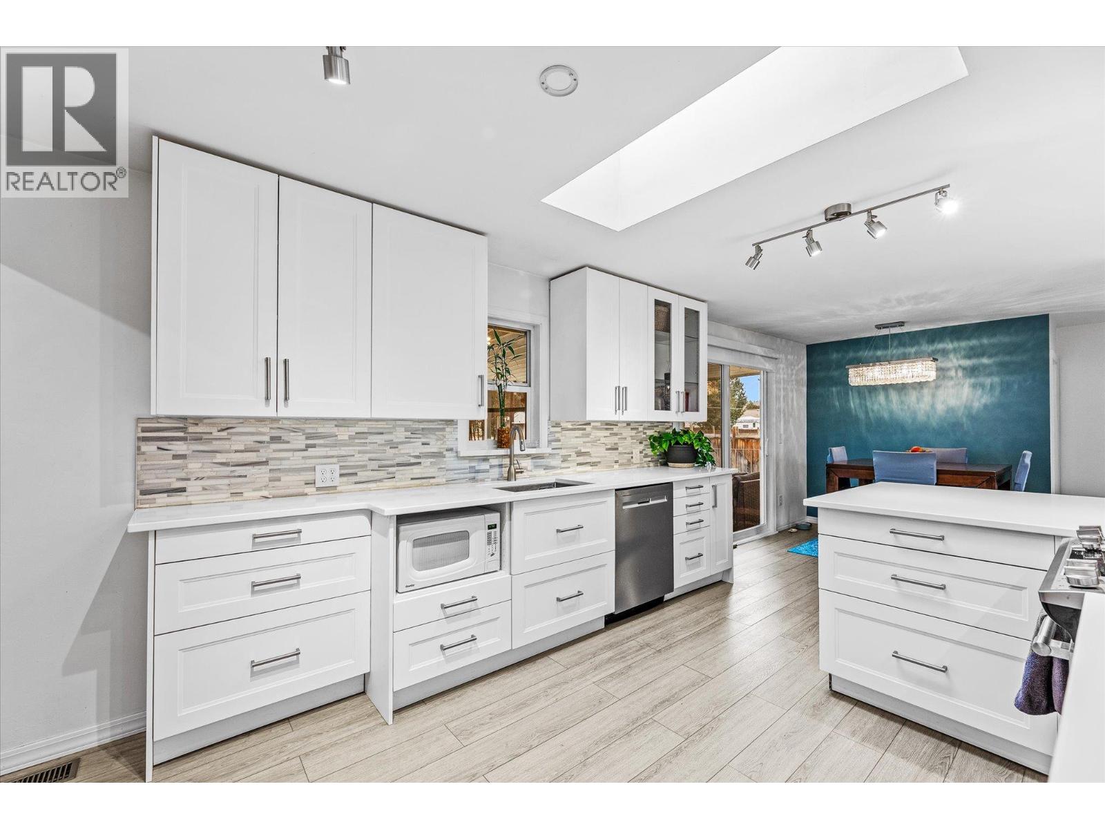 13614 Spencer Avenue, Summerland, British Columbia V0H 1Z0 - Photo 12 - 10388024