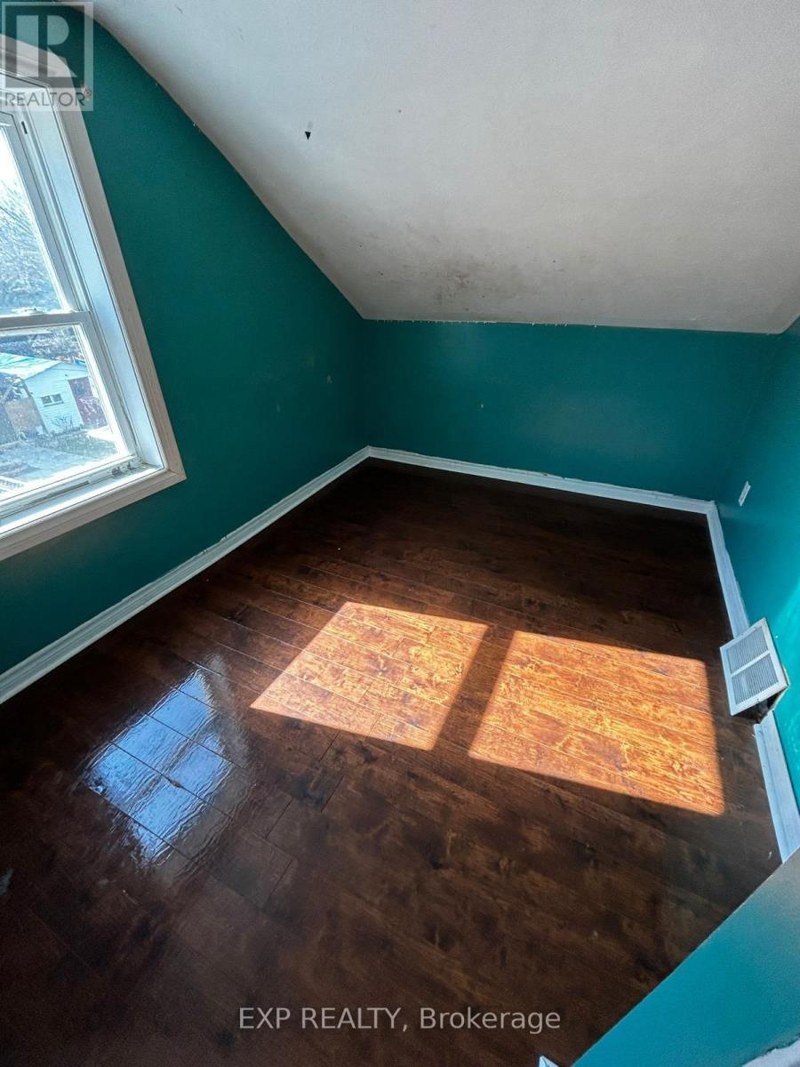 121 Boullee Street, London East, Ontario  N5Y 1T8 - Photo 11 - X12942544