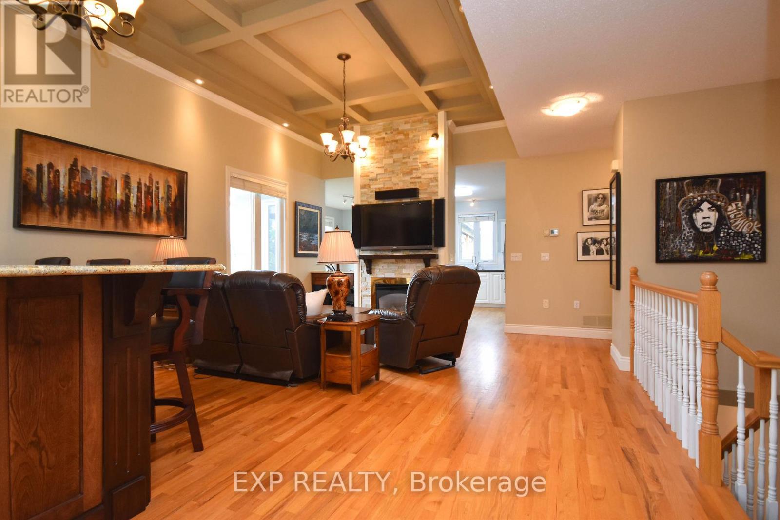 29 Stonecroft Terrace, Ottawa, Ontario K2K 2V1 - Photo 4 - X13176428