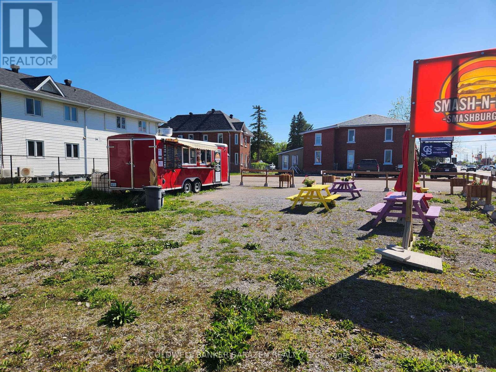 182 DANIEL STREET S, Arnprior, Ontario
