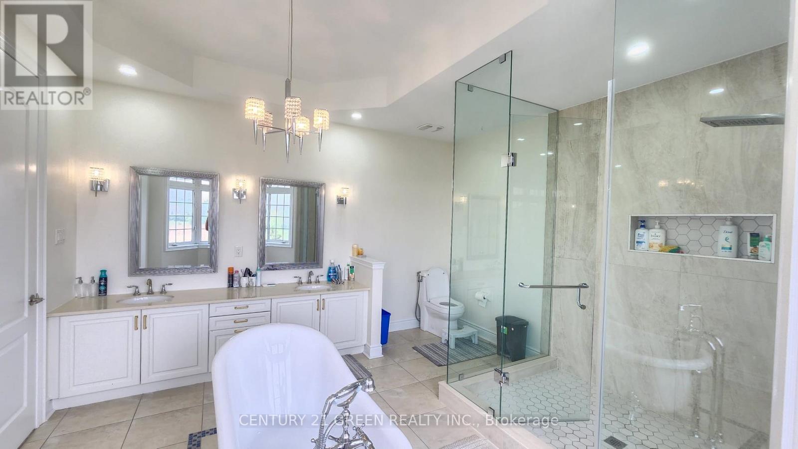 Main - 12 Royal West Drive, Brampton, Ontario  L6X 2X3 - Photo 35 - W13176270