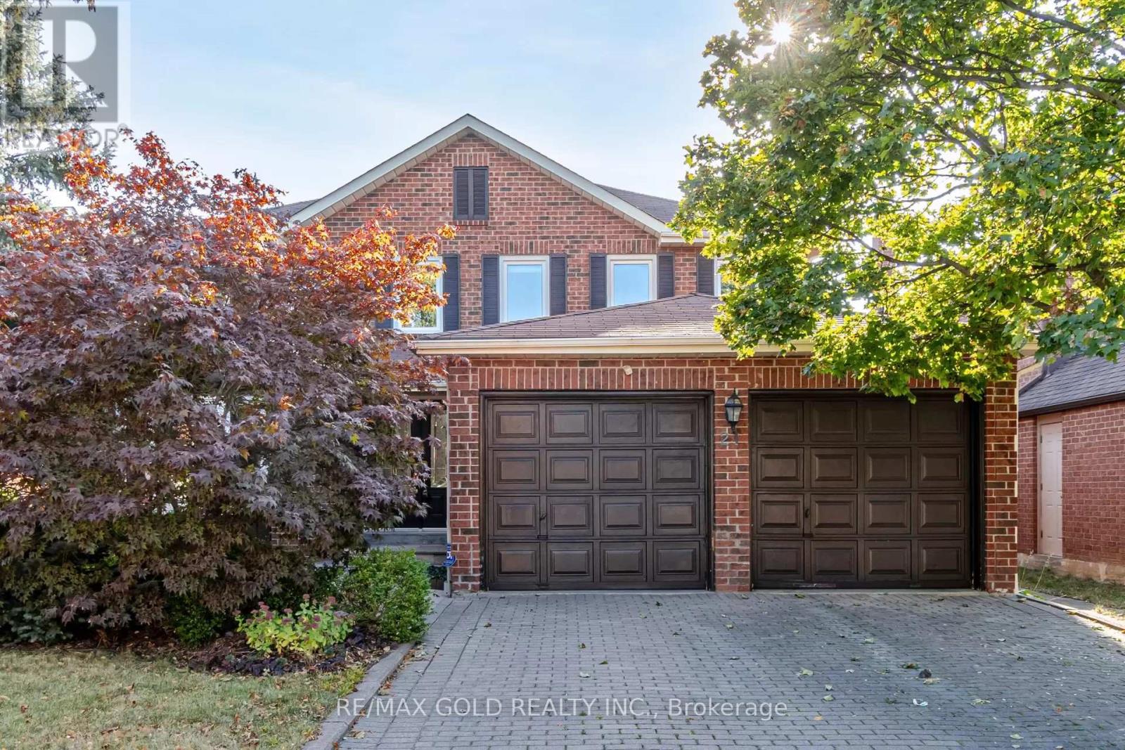 21 NOTTINGHAM CRESCENT, Brampton, Ontario