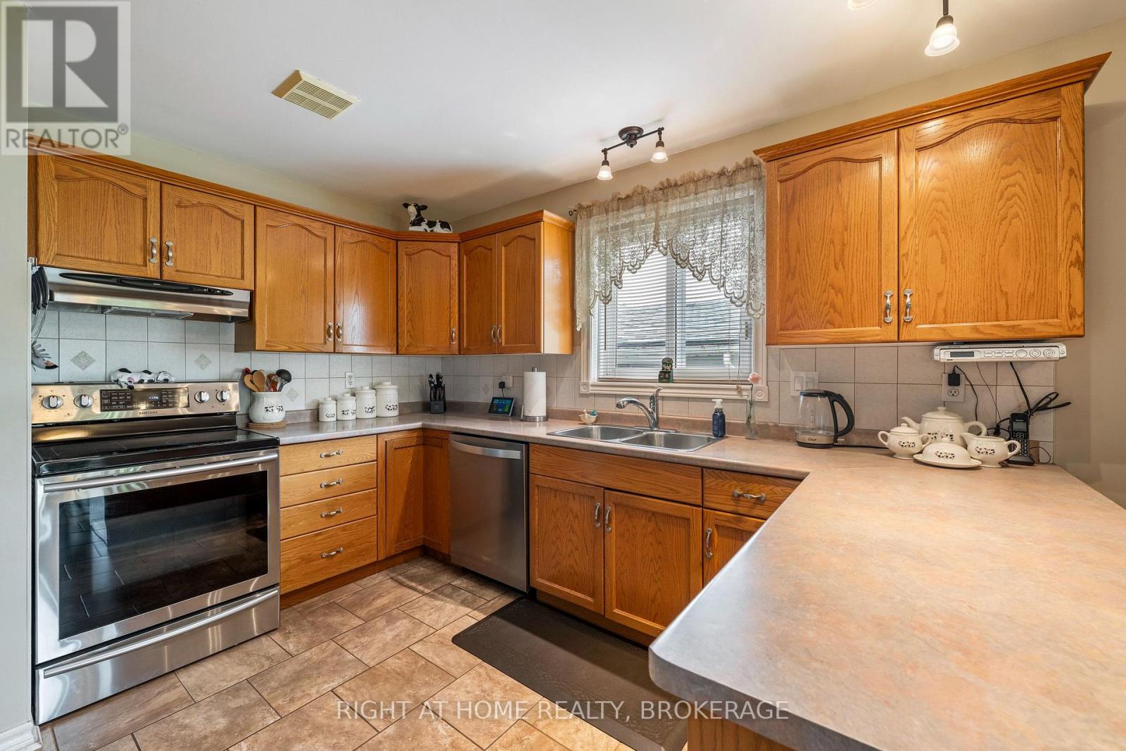 139 Quaker Road, Welland, Ontario  L3C 3G3 - Photo 26 - X13176454