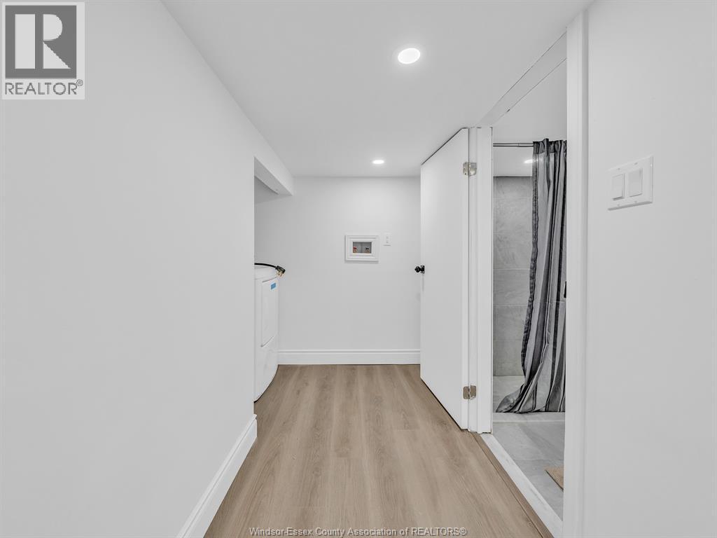 3790 Glenfield, Windsor, Ontario  N9C 2B2 - Photo 27 - 26012216