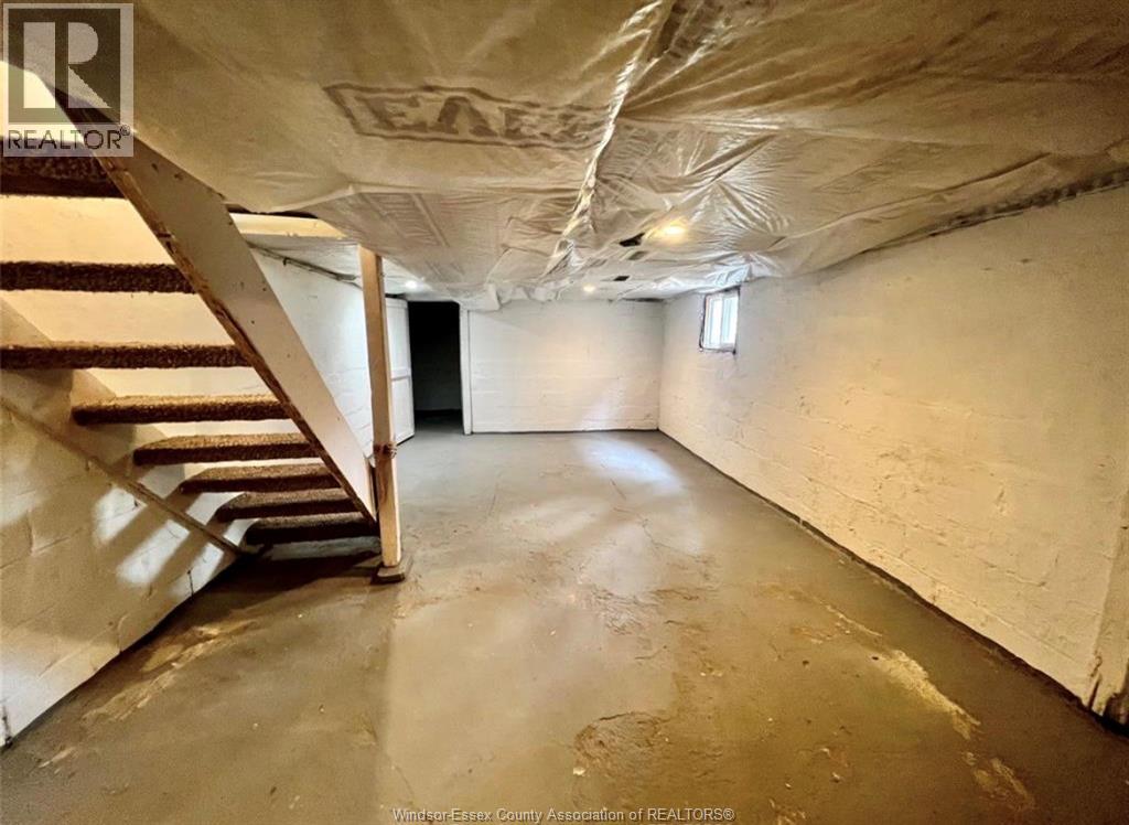 3458 Harris, Windsor, Ontario  N9C 1N5 - Photo 10 - 26012157