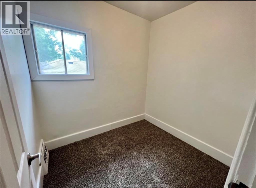 3458 Harris, Windsor, Ontario  N9C 1N5 - Photo 14 - 26012157