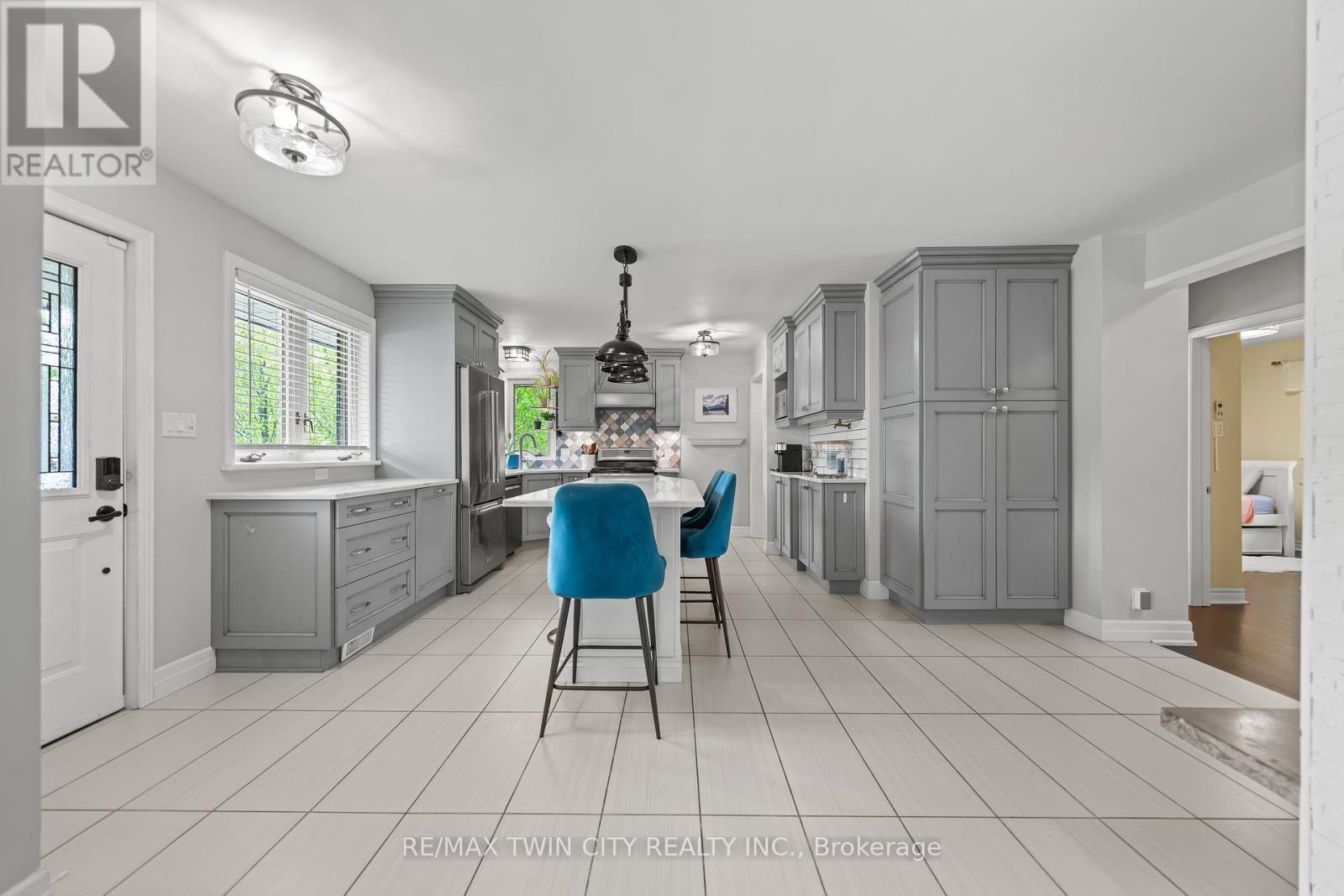 306 Normandy Avenue, Waterloo, Ontario  N2K 1X7 - Photo 10 - X13176192
