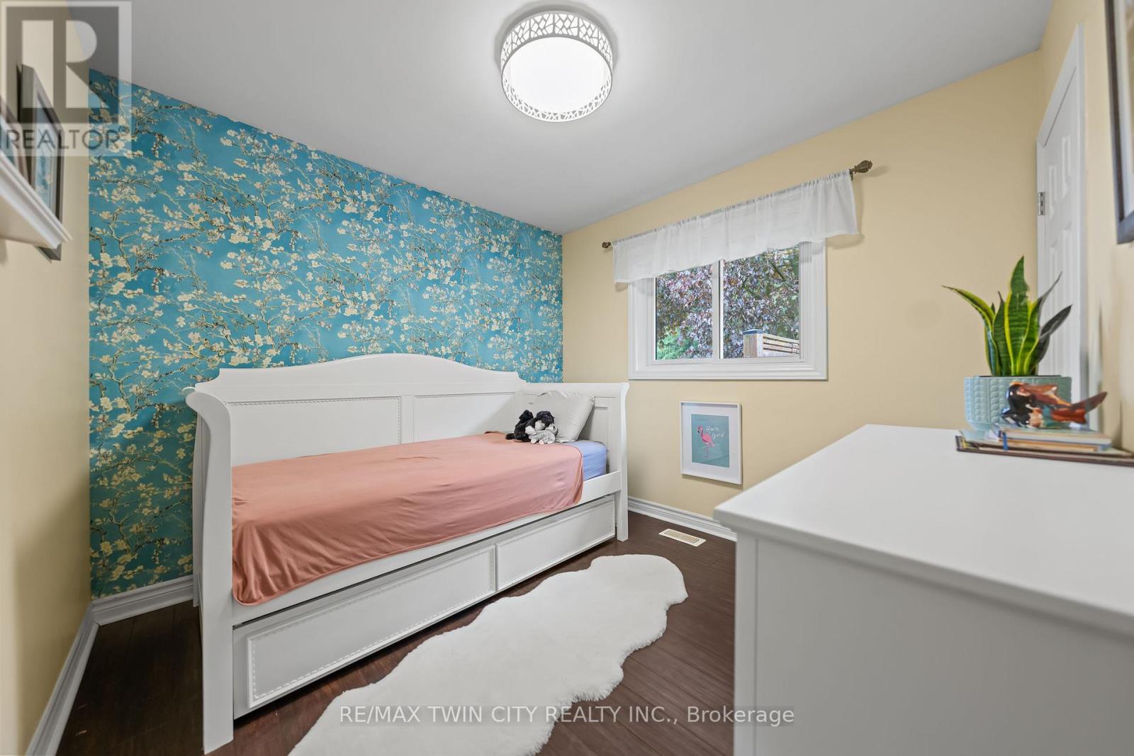 306 Normandy Avenue, Waterloo, Ontario  N2K 1X7 - Photo 23 - X13176192
