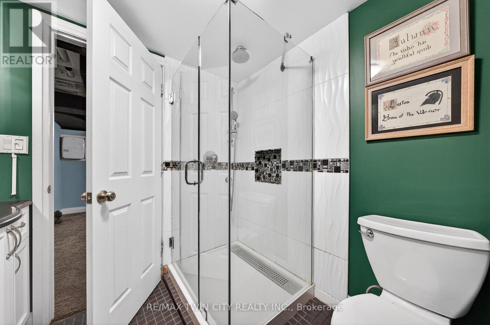 306 Normandy Avenue, Waterloo, Ontario  N2K 1X7 - Photo 35 - X13176192