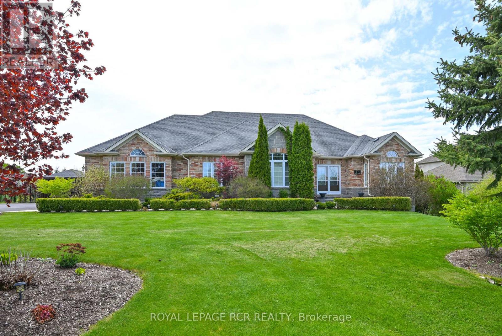 27 ISLAND LAKE ROAD, Mono, Ontario