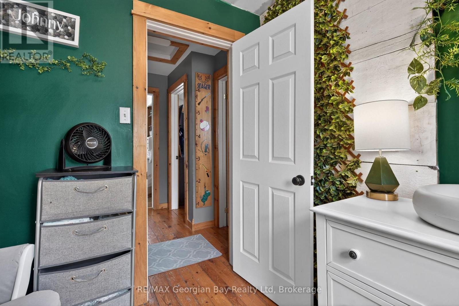 14 Centre Street, Penetanguishene, Ontario  L9M 1P1 - Photo 19 - S13176534