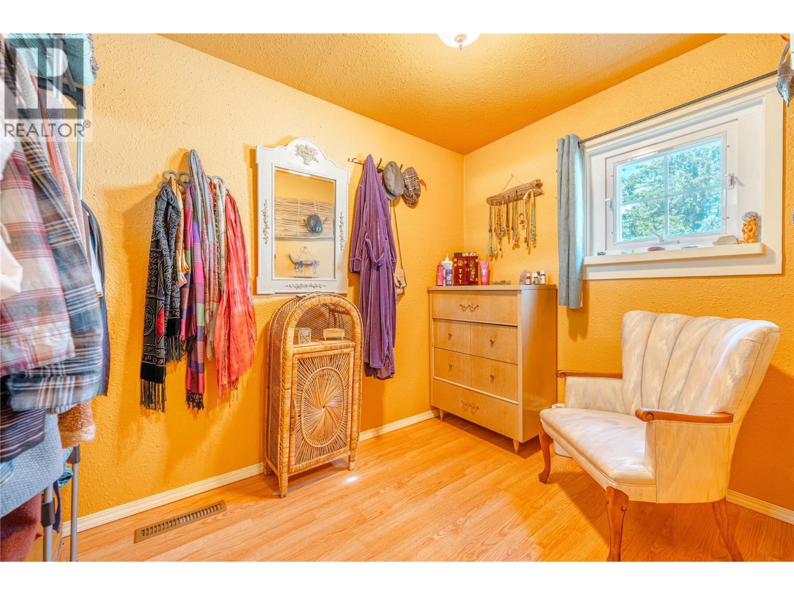 1105 Oscar Street, Revelstoke, British Columbia  V0E 2S0 - Photo 16 - 10388915