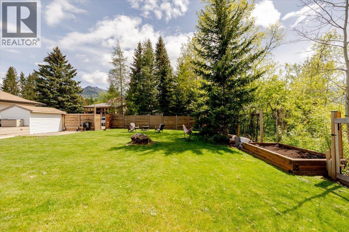 39 Elkview Drive, Fernie, British Columbia V0B 1M3 - Photo 63 - 10388957