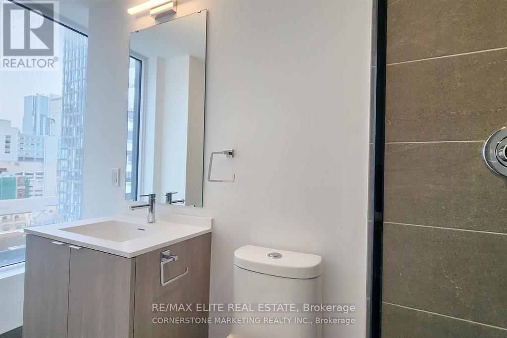 1815 - 100 Queen Street E, Toronto, Ontario  M5C 0B5 - Photo 4 - C13176432