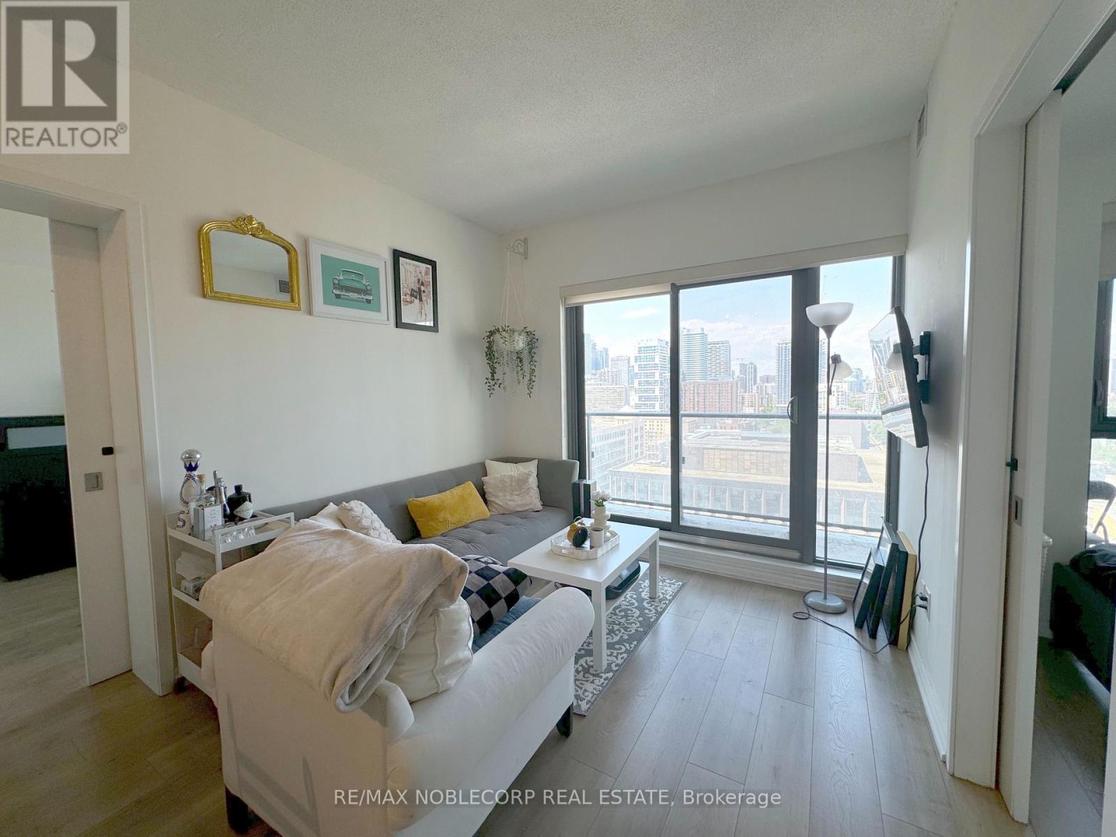2107 - 159 Dundas Street E, Toronto, Ontario  M5B 0A9 - Photo 4 - C13176560