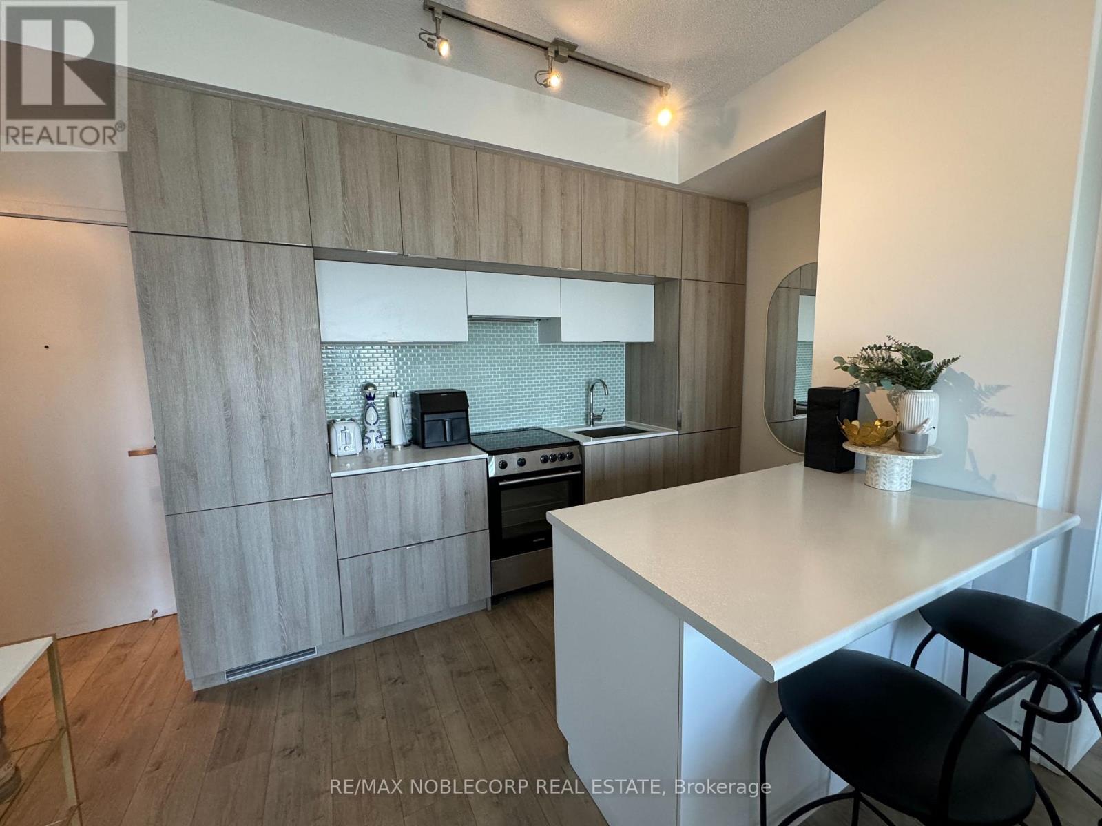 2107 - 159 Dundas Street E, Toronto, Ontario  M5B 0A9 - Photo 5 - C13176560