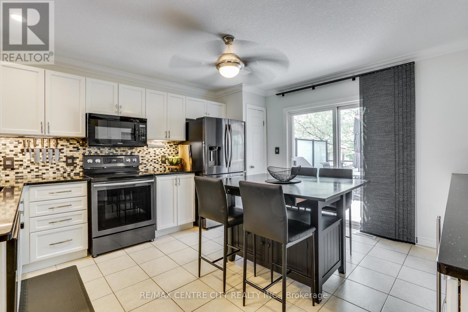 1956 Foxwood Avenue, London North, Ontario  N6G 0C5 - Photo 13 - X13169922