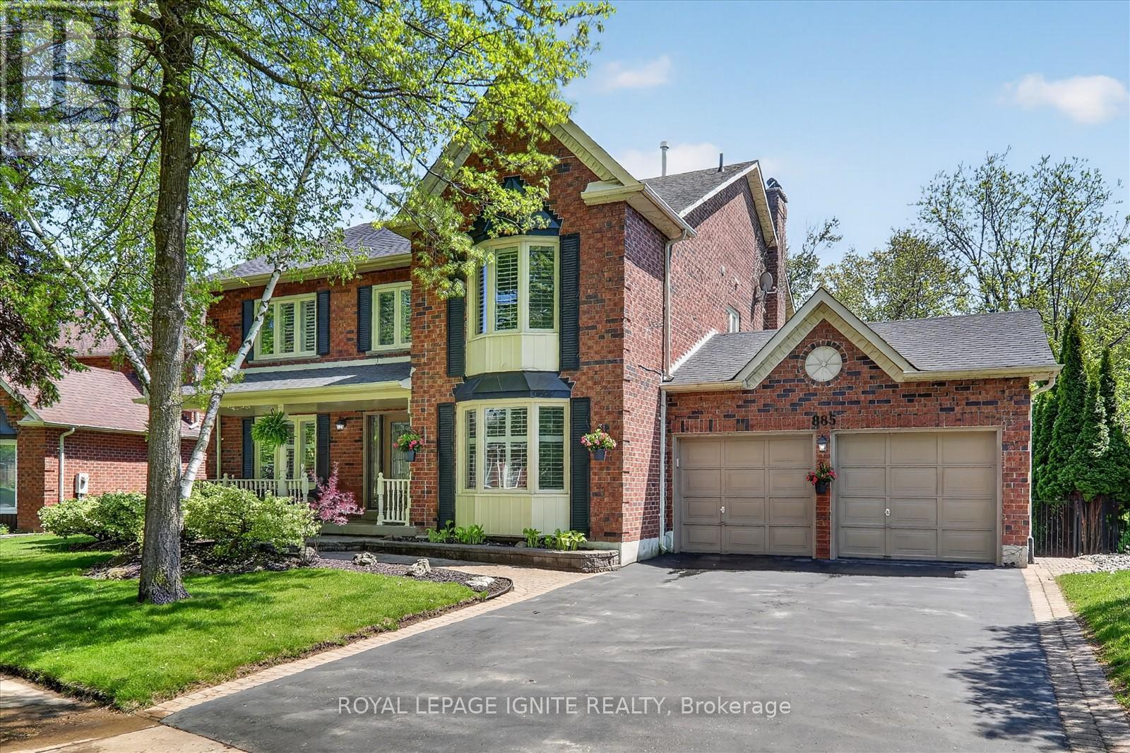 885 BAYLAWN DRIVE, Pickering, Ontario