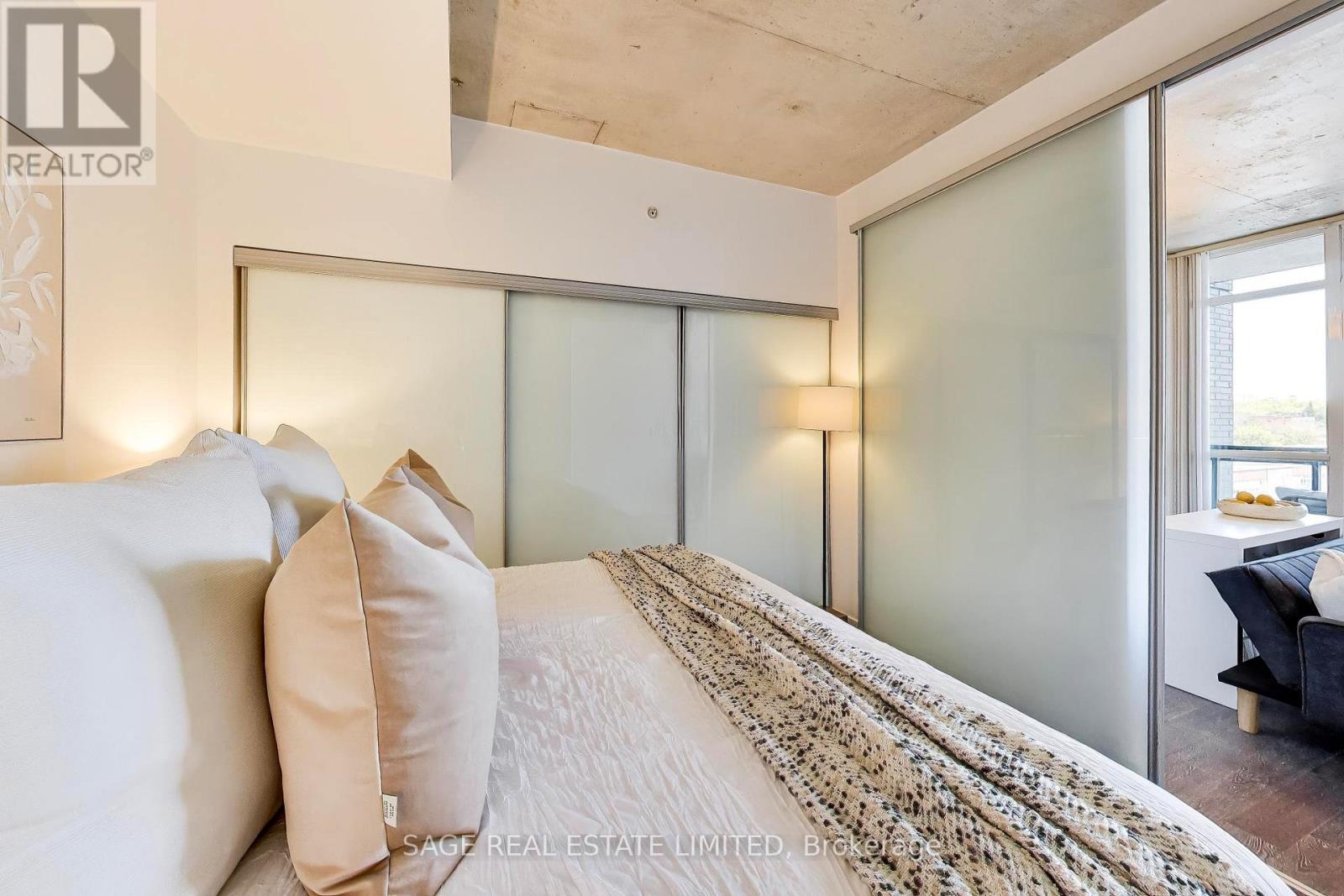 726 - 1190 Dundas Street E, Toronto, Ontario  M4M 0C5 - Photo 13 - E13176444