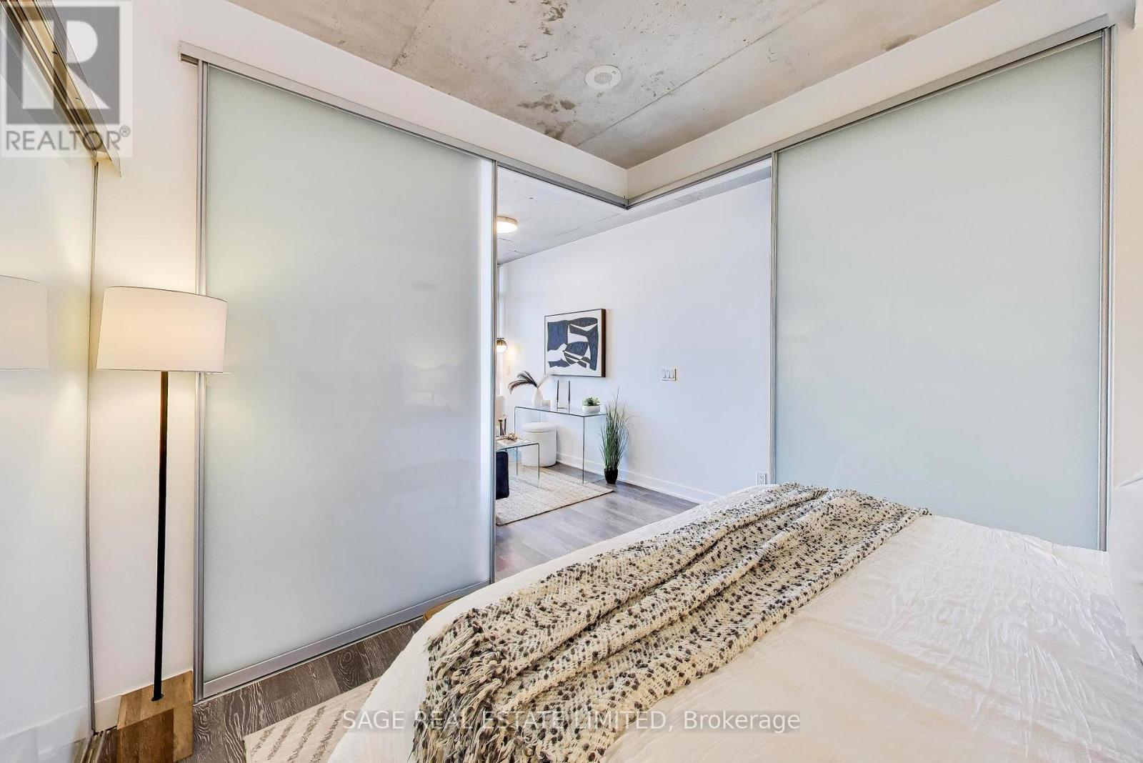 726 - 1190 Dundas Street E, Toronto, Ontario  M4M 0C5 - Photo 14 - E13176444