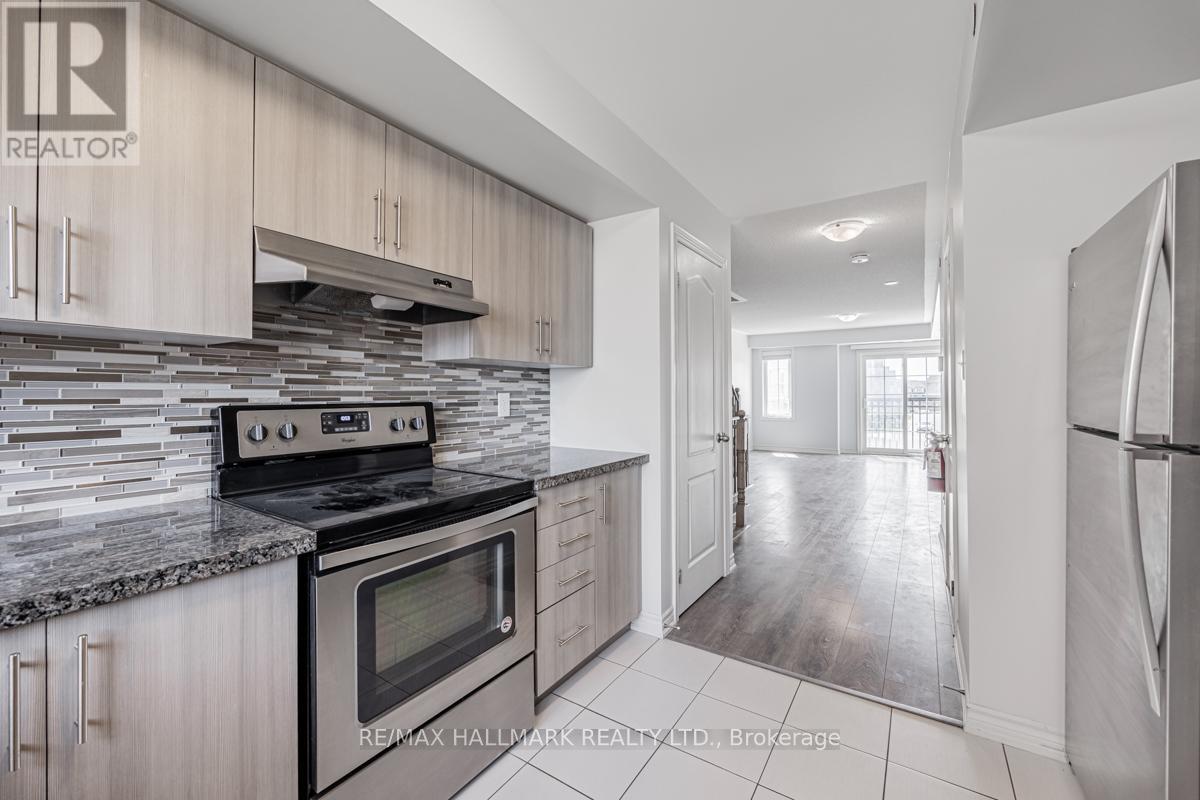 2496 Rosedrop Path, Oshawa, Ontario  L1L 0K6 - Photo 11 - E13176508