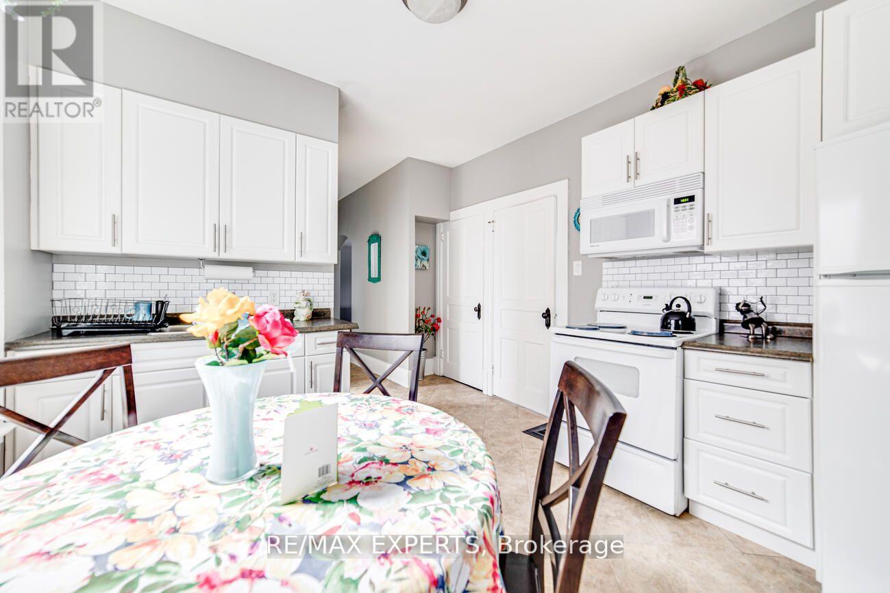 1 - 98 Elgin Street E, Oshawa, Ontario  L1G 1T3 - Photo 10 - E13176510