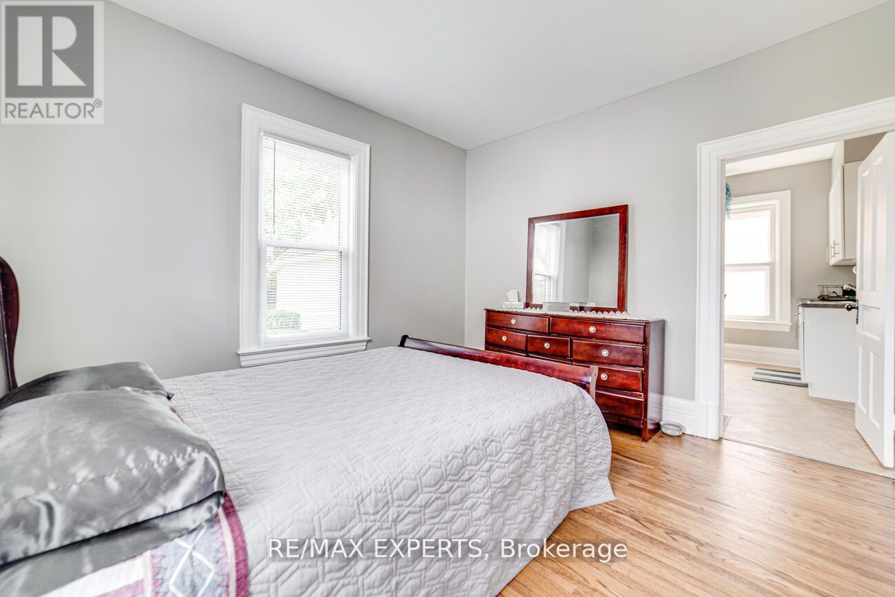 1 - 98 Elgin Street E, Oshawa, Ontario  L1G 1T3 - Photo 14 - E13176510