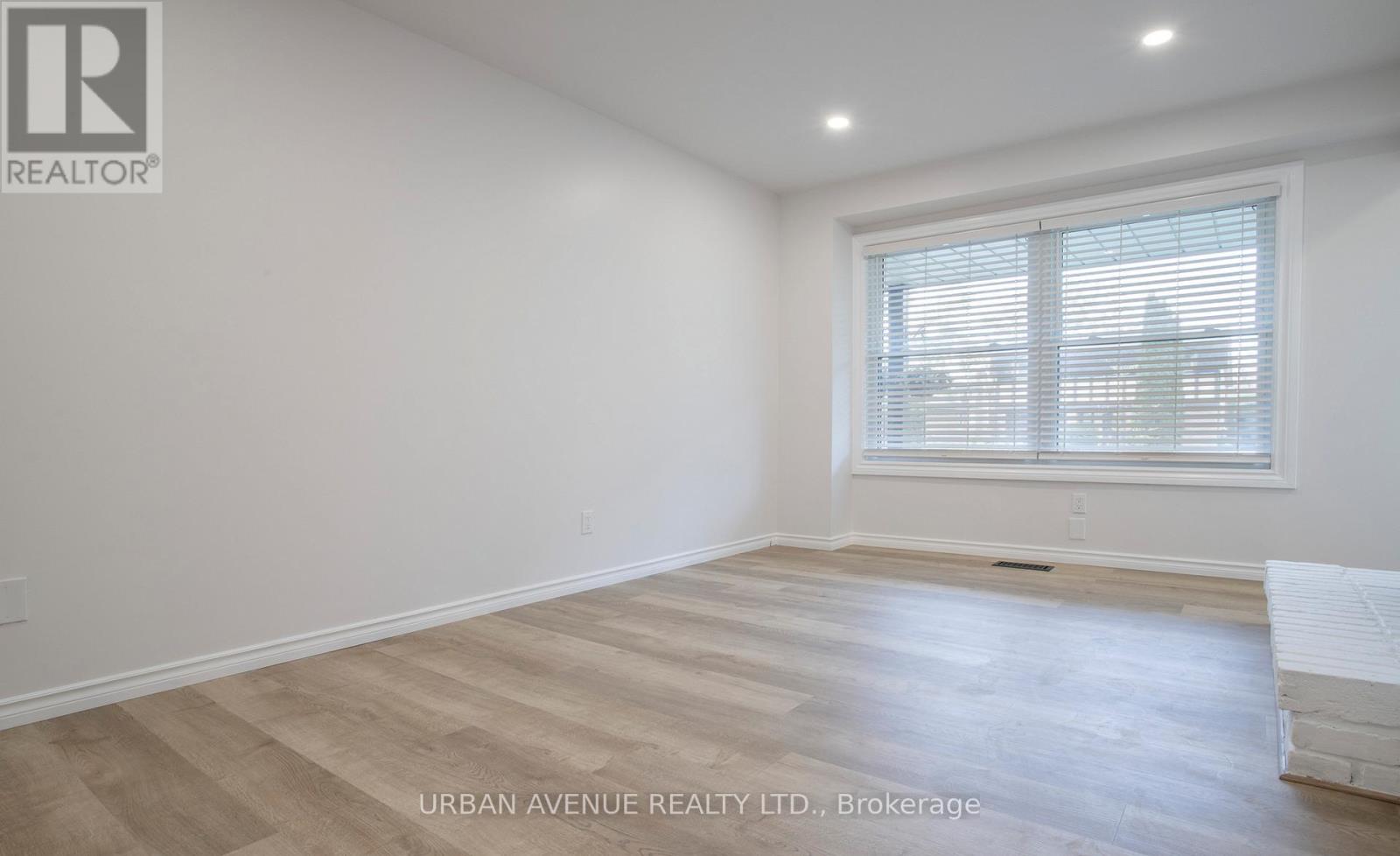 329 Cooper Court, Oshawa, Ontario  L1J 6V4 - Photo 23 - E13176556