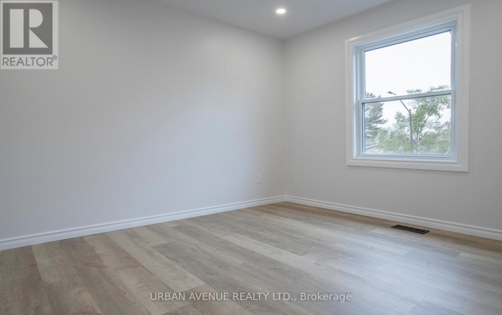 329 Cooper Court, Oshawa, Ontario  L1J 6V4 - Photo 31 - E13176556