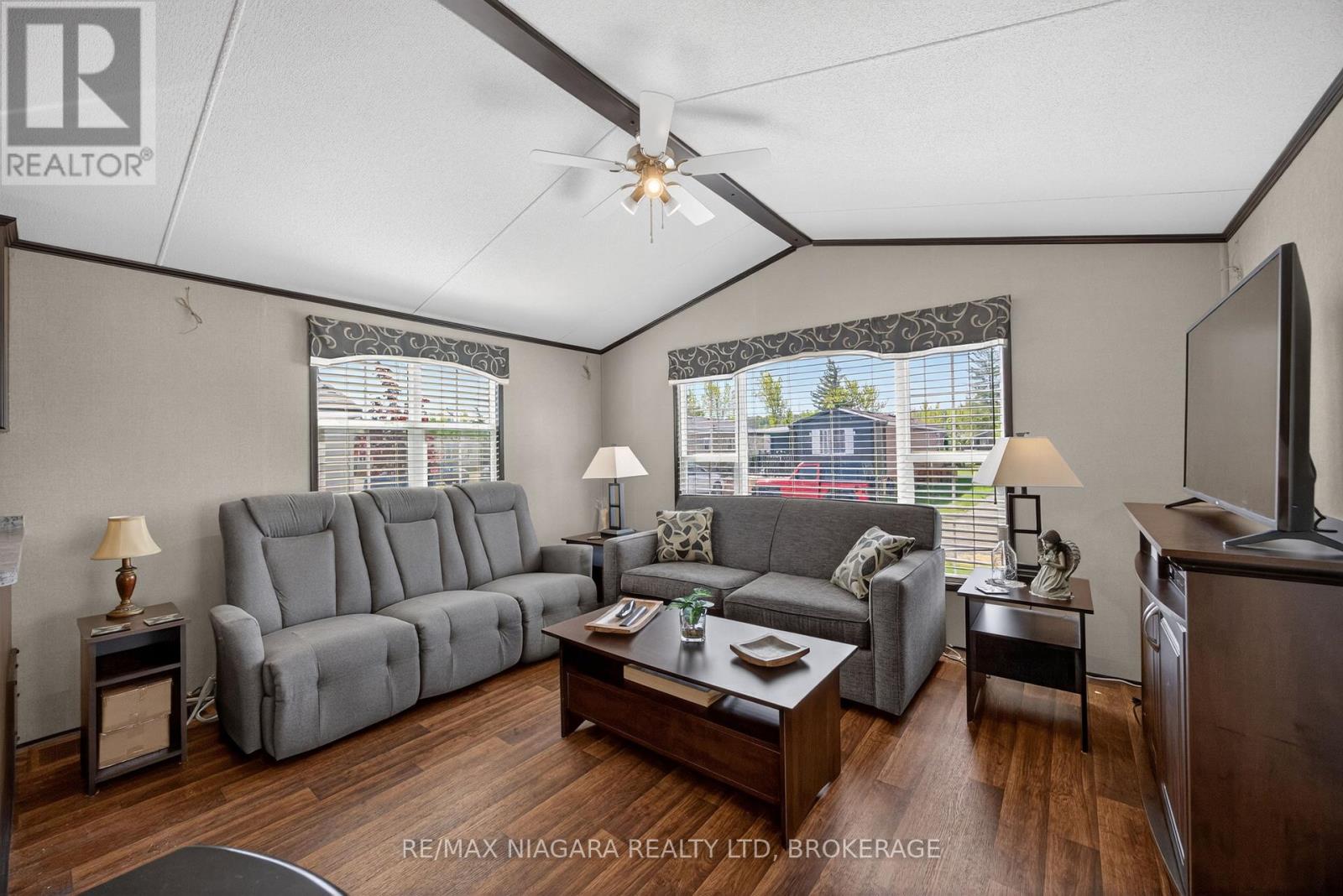 228 - 1501 Line 8 Road, Niagara-On-The-Lake, Ontario  L0S 1L0 - Photo 6 - X12407922