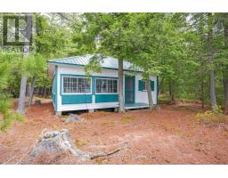 909 ASHBY LAKE WA, Addington Highlands, Ontario