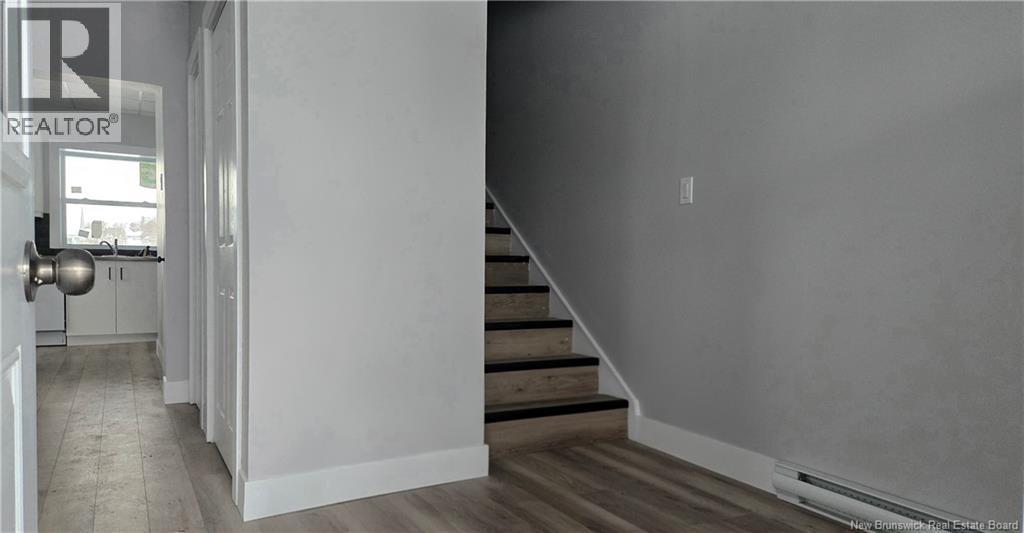 26-28 O'leary Street, Campbellton, New Brunswick  E3N 2X4 - Photo 2 - NB139559