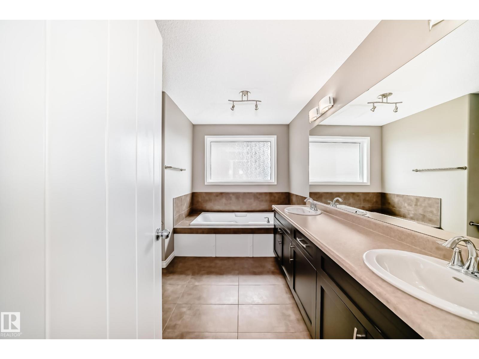 12035 173 Av Nw, Edmonton, Alberta  T5X 0J6 - Photo 29 - E4490008