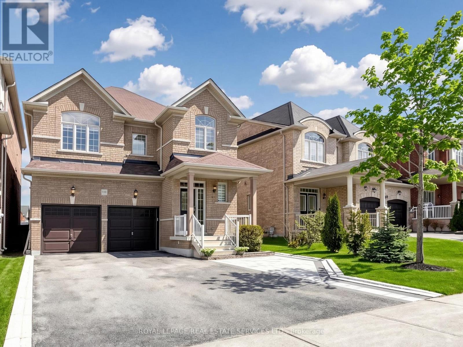 1158 Atkins Drive, Newmarket, Ontario  L3X 0A6 - Photo 2 - N13176384