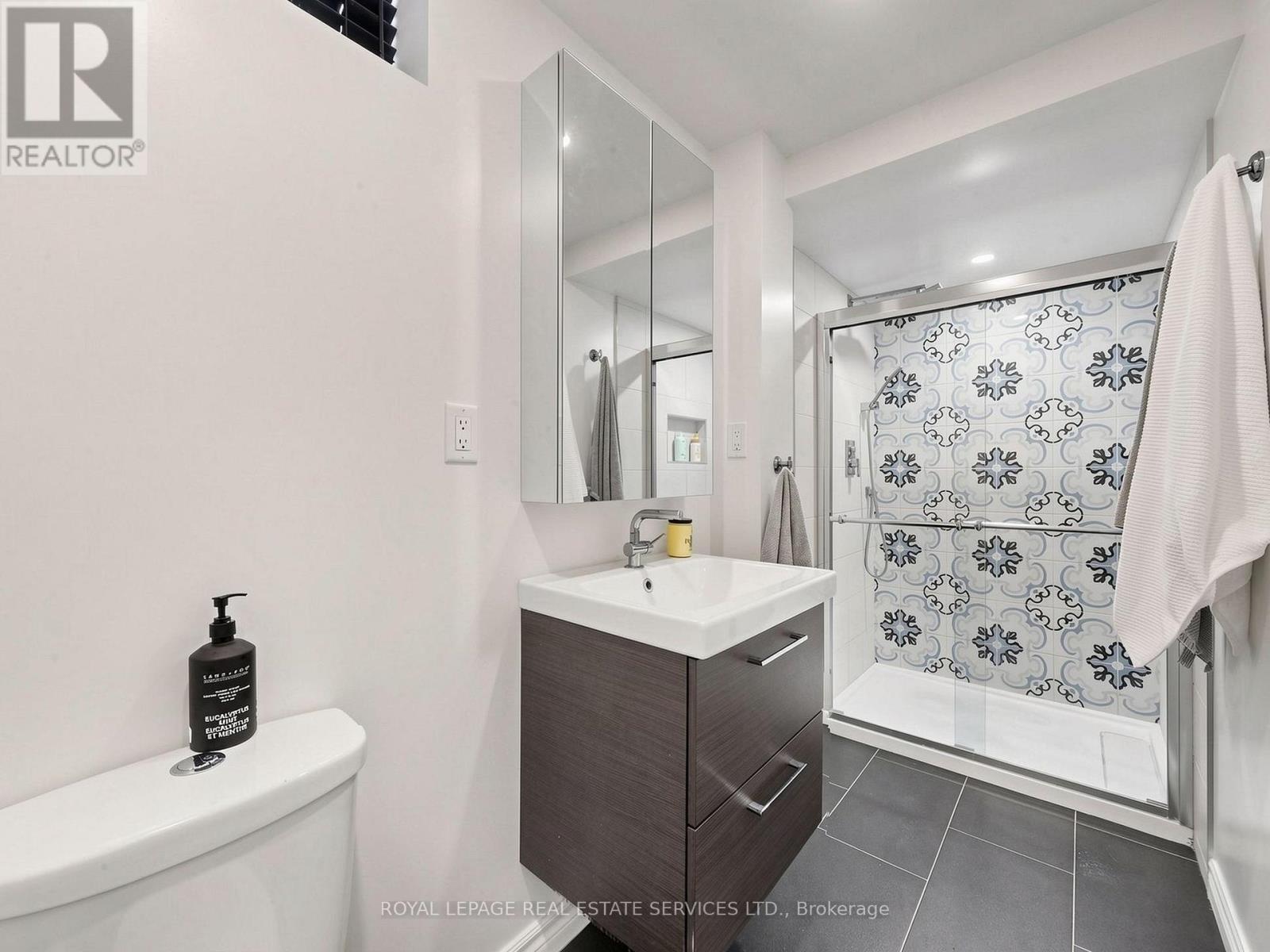 1158 Atkins Drive, Newmarket, Ontario  L3X 0A6 - Photo 45 - N13176384