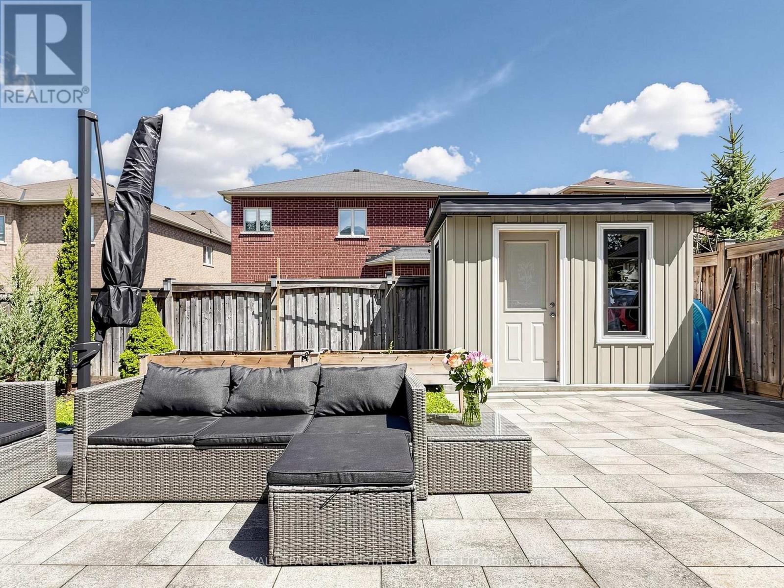 1158 Atkins Drive, Newmarket, Ontario  L3X 0A6 - Photo 49 - N13176384