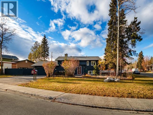 68 Klondike Road, Whitehorse, Yukon Y1A 3M1 - Photo 6 - 17177