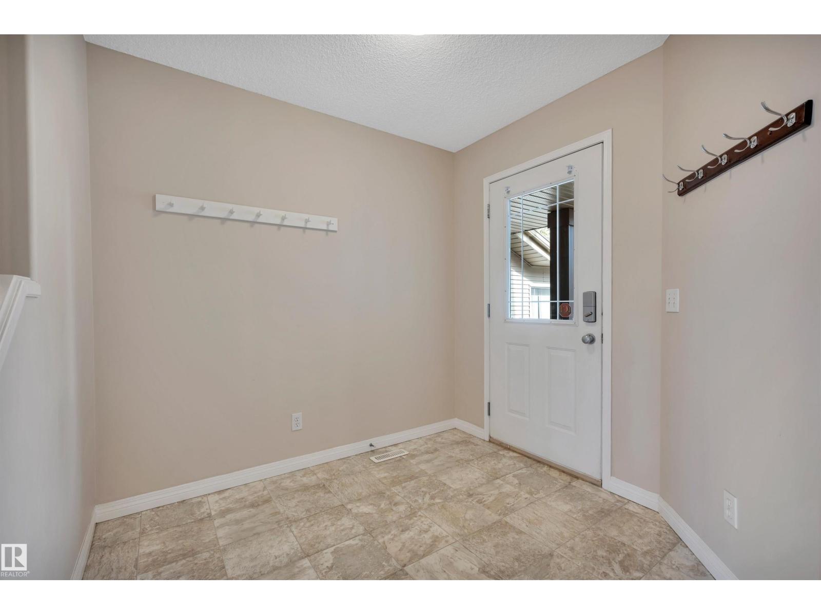 #54 155 Crocus Cr, Sherwood Park, Alberta  T8H 2M4 - Photo 5 - E4490030