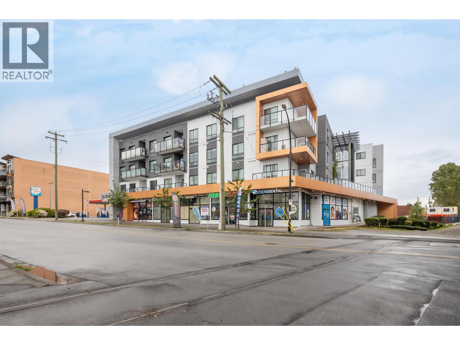 208 6968 Royal Oak Avenue, Burnaby, British Columbia  V5J 4J2 - Photo 3 - R3127802