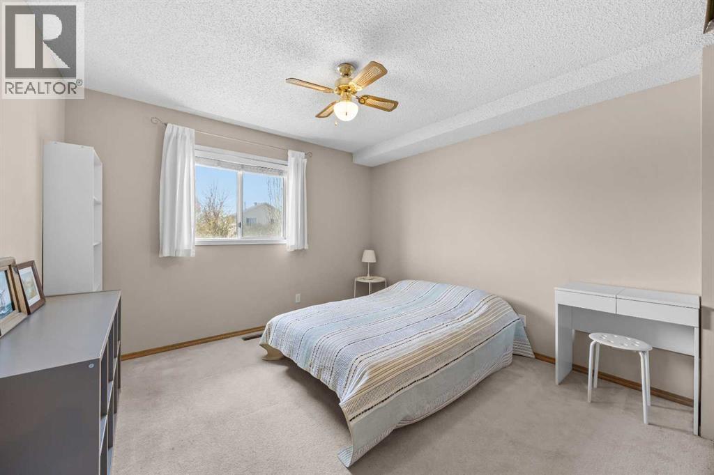 316 Coventry Close NE, Calgary, Alberta  T3K 4C5 - Photo 13 - A2306059