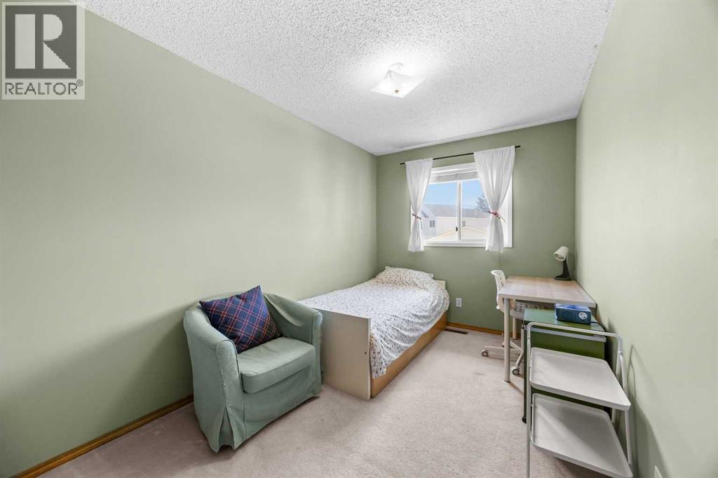 316 Coventry Close NE, Calgary, Alberta  T3K 4C5 - Photo 15 - A2306059