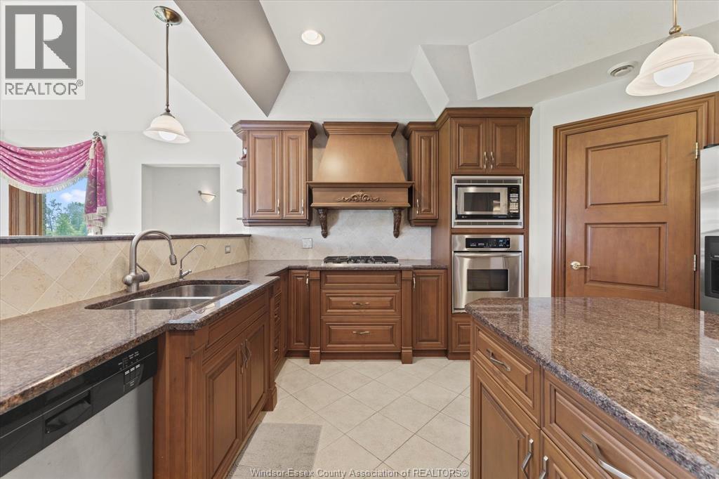 210 Mersea 3, Leamington, Ontario  N8H 3V5 - Photo 13 - 26012219