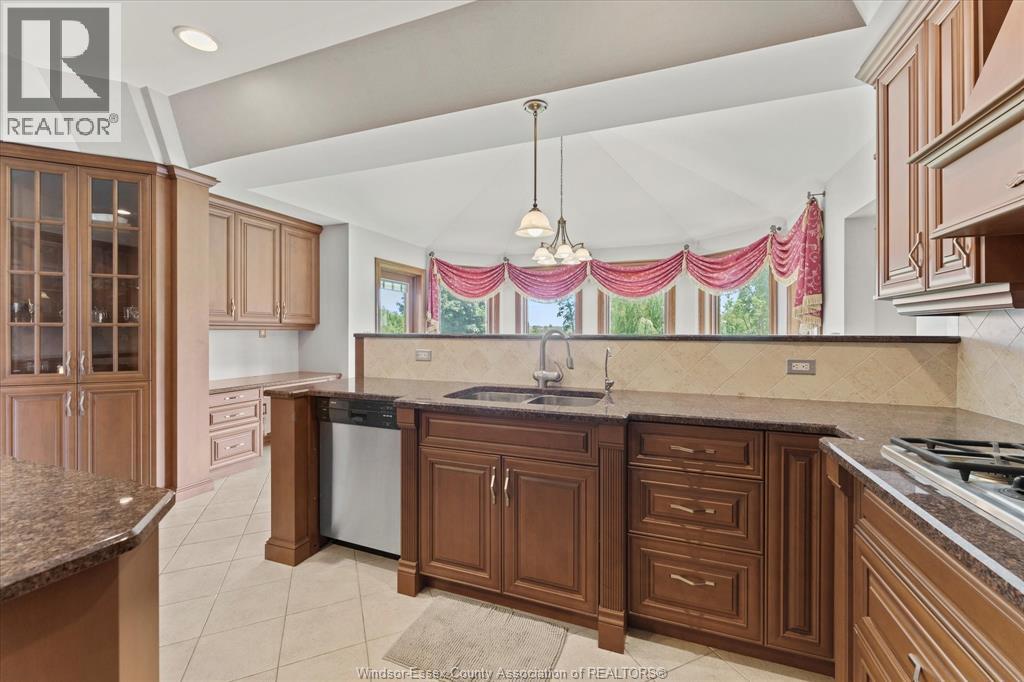 210 Mersea 3, Leamington, Ontario  N8H 3V5 - Photo 15 - 26012219