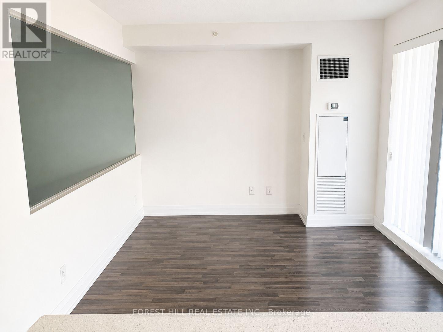 E705 - 555 Wilson Avenue, Toronto, Ontario  M3H 0C5 - Photo 4 - C13090570
